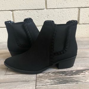 Black Ankle Boots for Women 6.5
